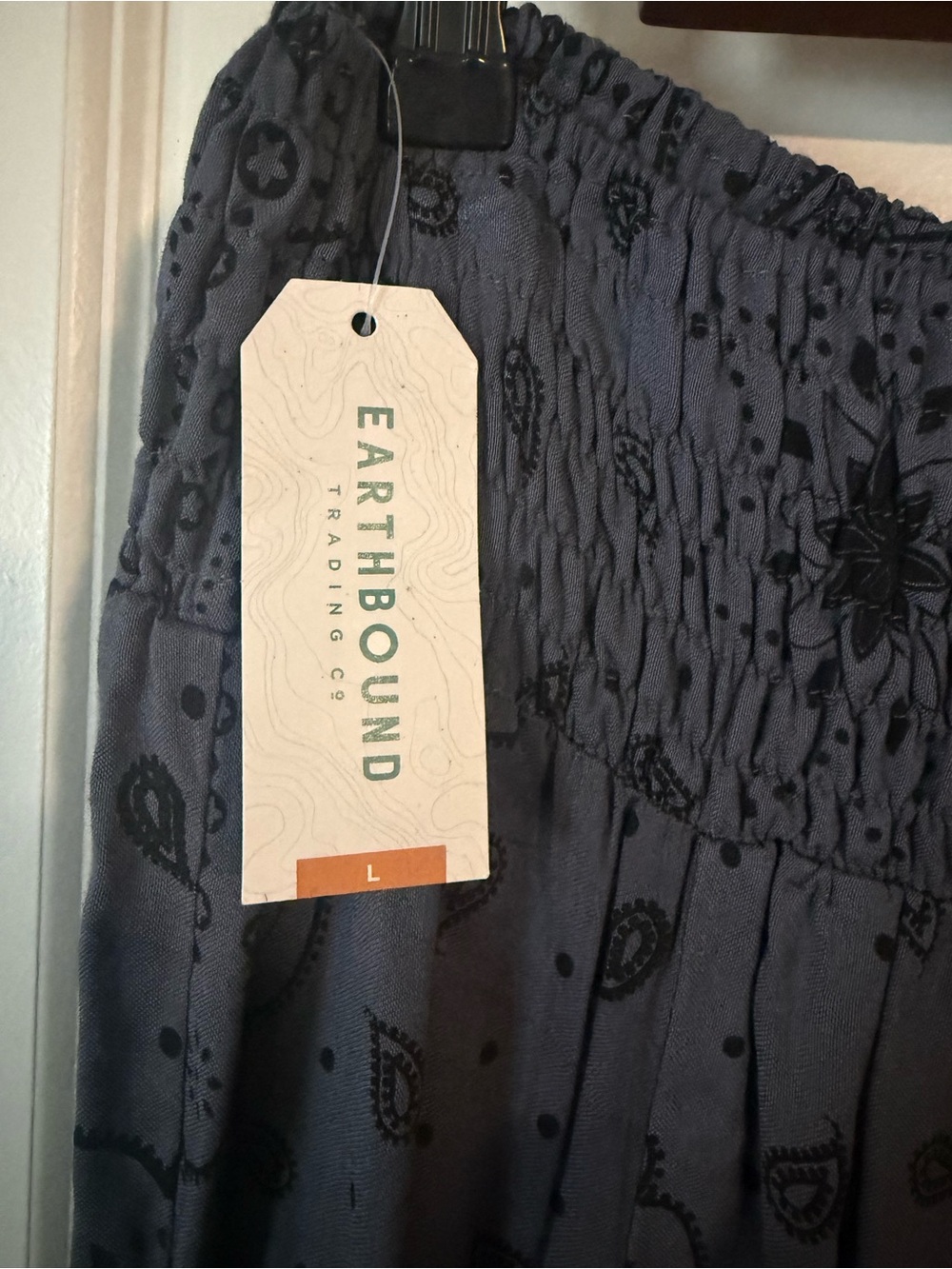 EARTHBOUND Gray Paisley-Print Maxi Skirt - Picture 4 of 5